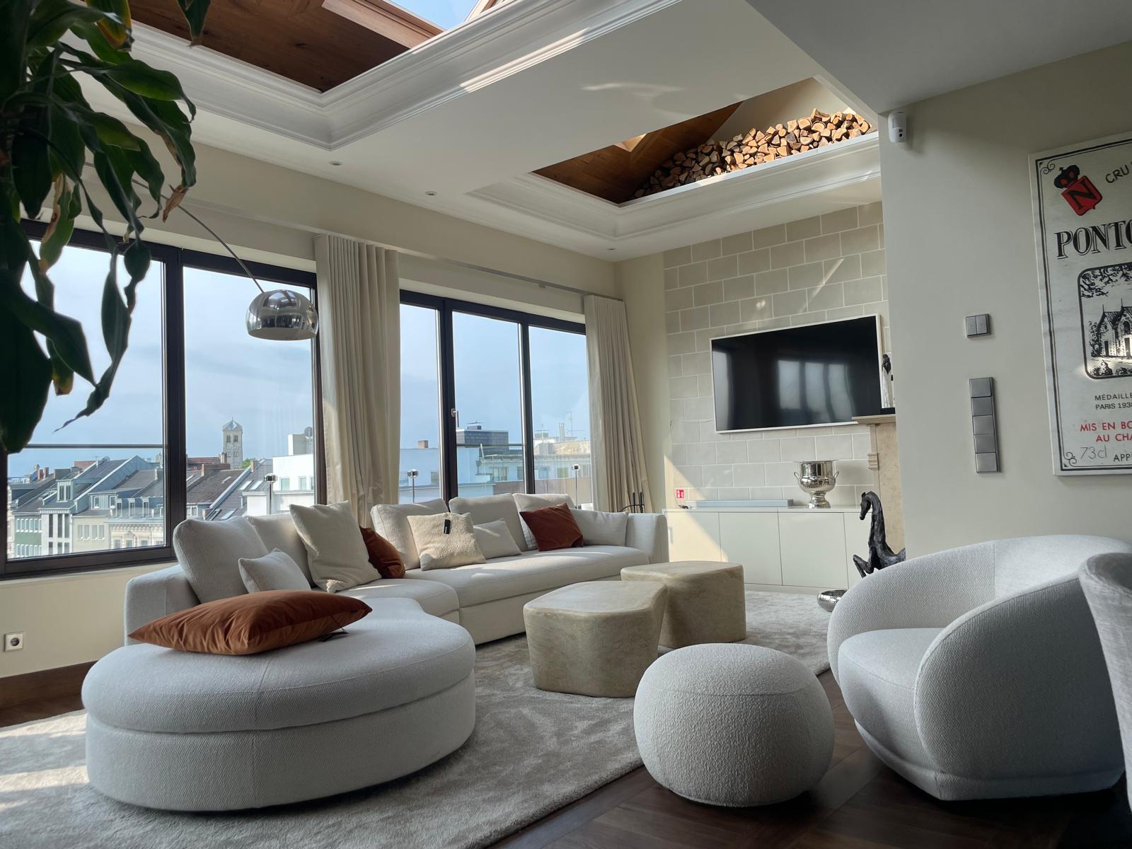 Fotolocation The Penthouse
